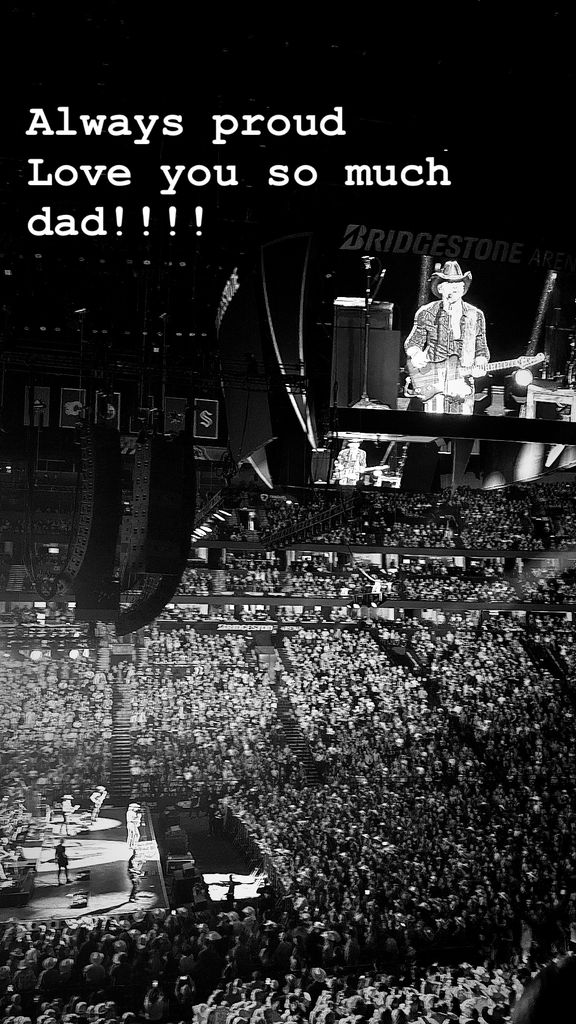 Audrey McGraw shares a message of support for her father Tim McGraw while he's onstage at the Bridgestone Arena in Nashville, shared on Instagram Stories