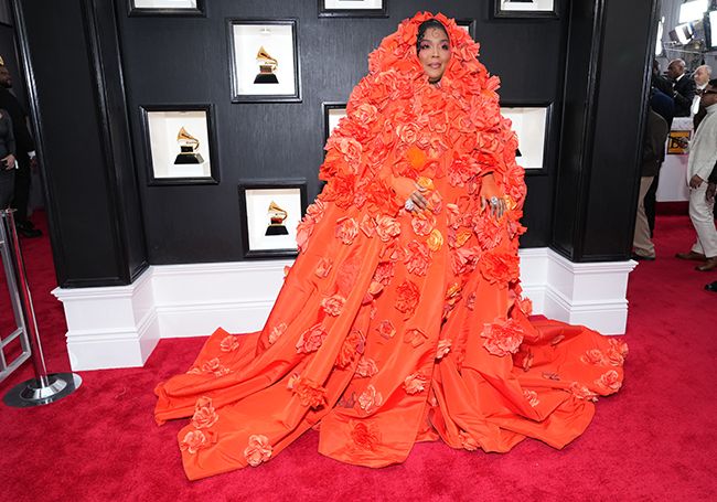 Lizzo on 2023 grammys red carpet