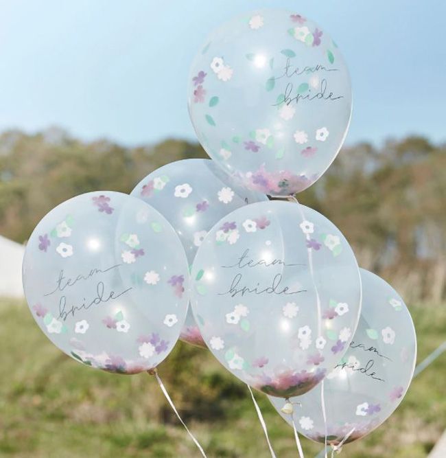 balloons bride