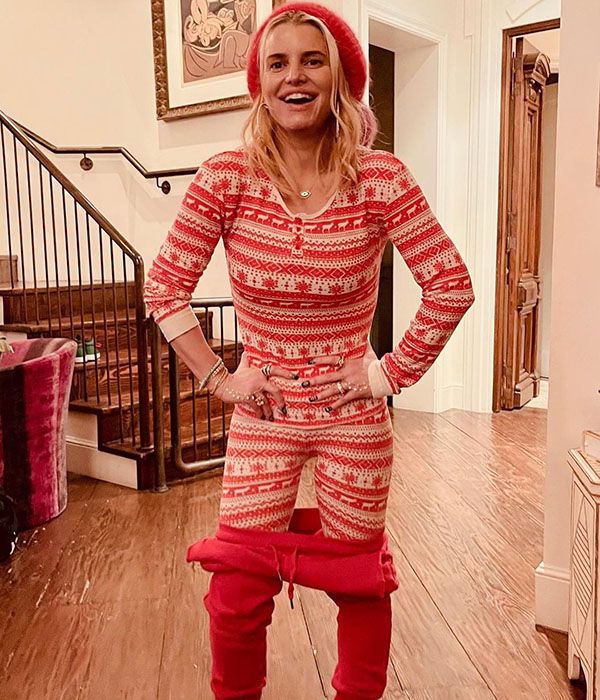 jessica simpson holiday fit