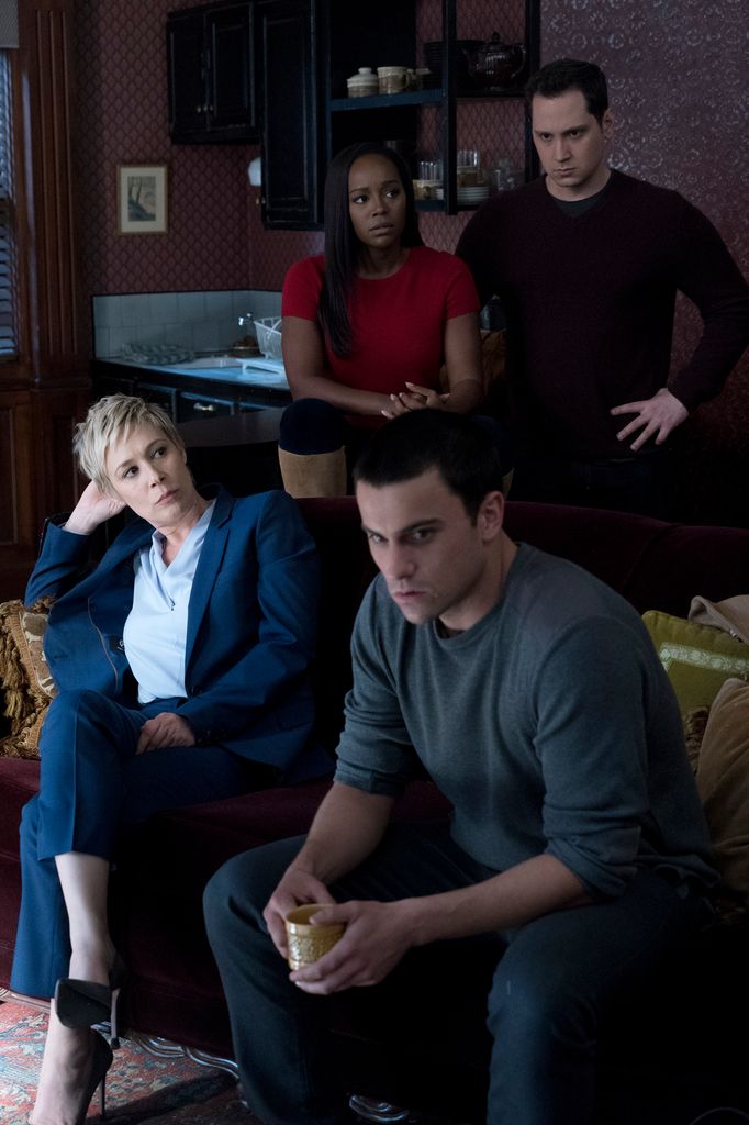 Who stars in How To Get Away With Murder?