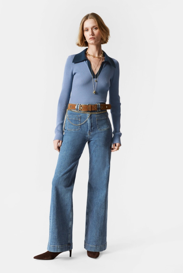 デニム・ジーパン Victoria Beckham High-Rise Flared Jeans With Five-Pocket Victoria Beckham High-Rise Flared Jeans With Five-Pocket