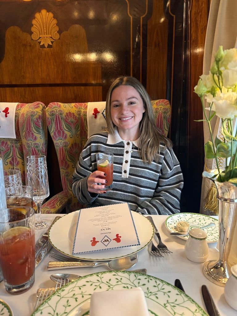 Nous avons eu droit à des Bloody Mary sur le chemin du retour à Londres