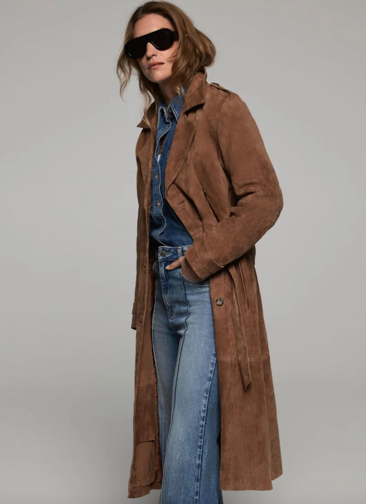 ট্যান সোয়েডে মিন্ট ভেলভেট ট্রেঞ্চ কোট