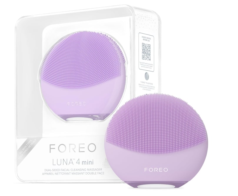  FOREO LUNA 4 mini Face Cleansing Brush.