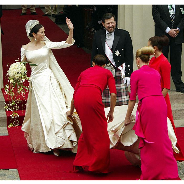 Royal weddings What did bridesmaids wear for the weddings of Kate