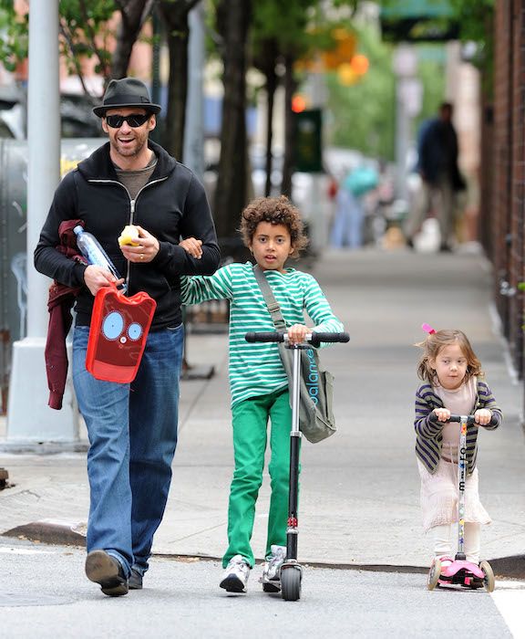 Hugh Jackman with Oscar and Ava in New York in 2009