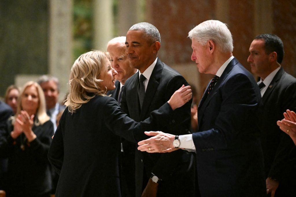 Obama greets Rory Kennedy