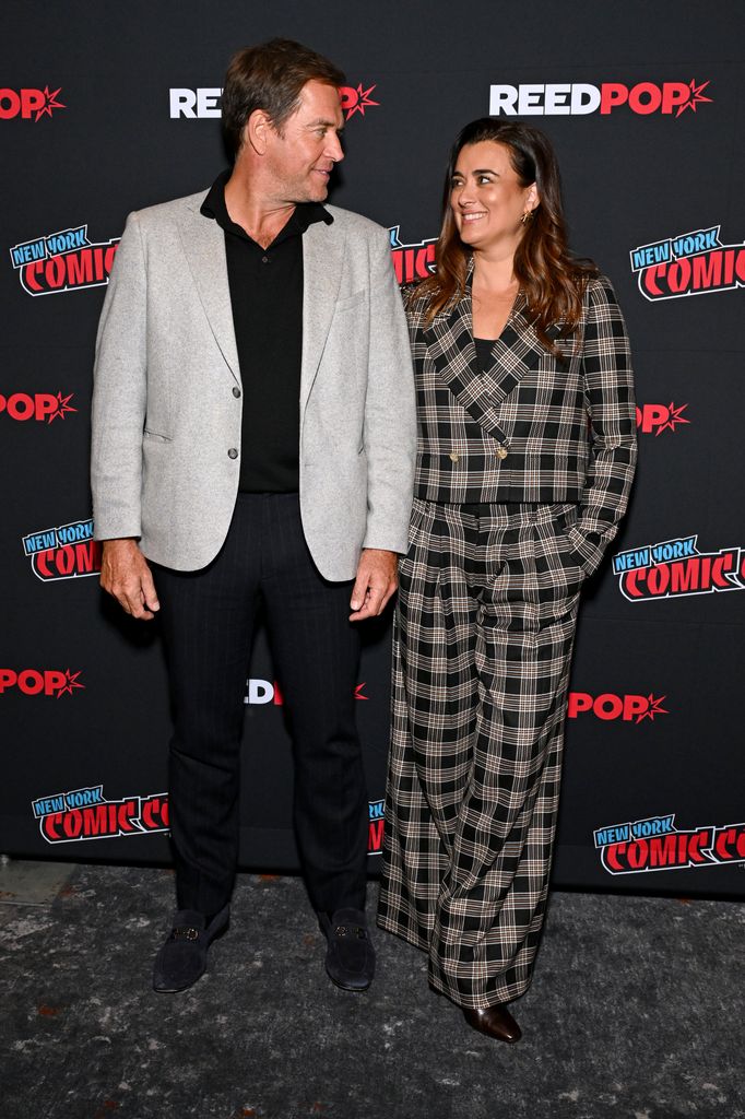 NEW YORK, NEW YORK - OCTOBER 09: Michael Weatherly and Cote de Pablo attend the NCIS: Tony & Ziva Panel at New York Comic Con at Jacob Javits Center on October 09, 2025 in New York City.