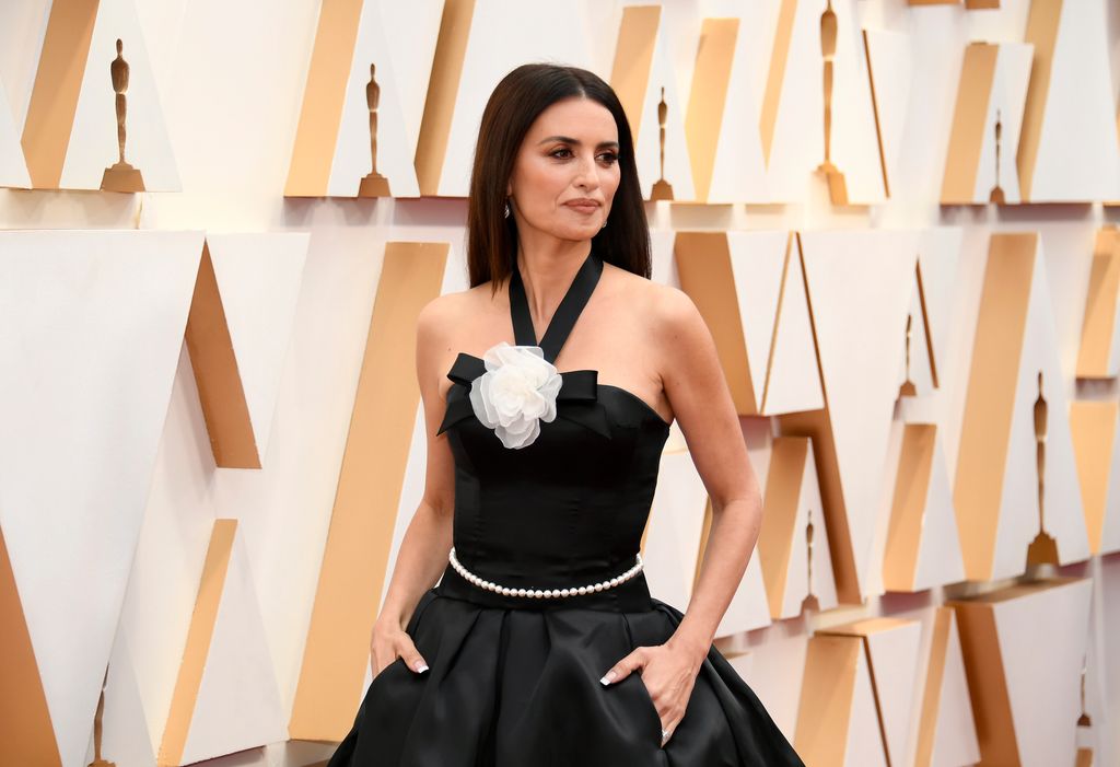 Penelope Cruz In Black di 2020 Oscar