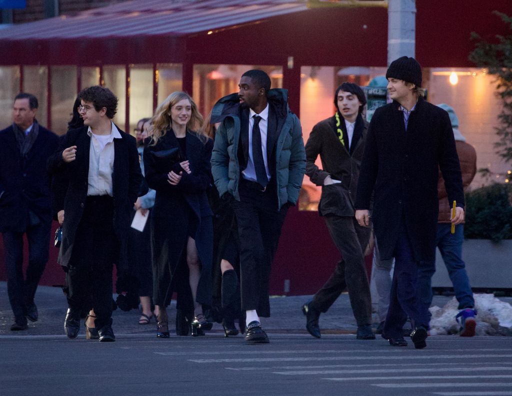 Qui d'autre a assisté au mariage ?