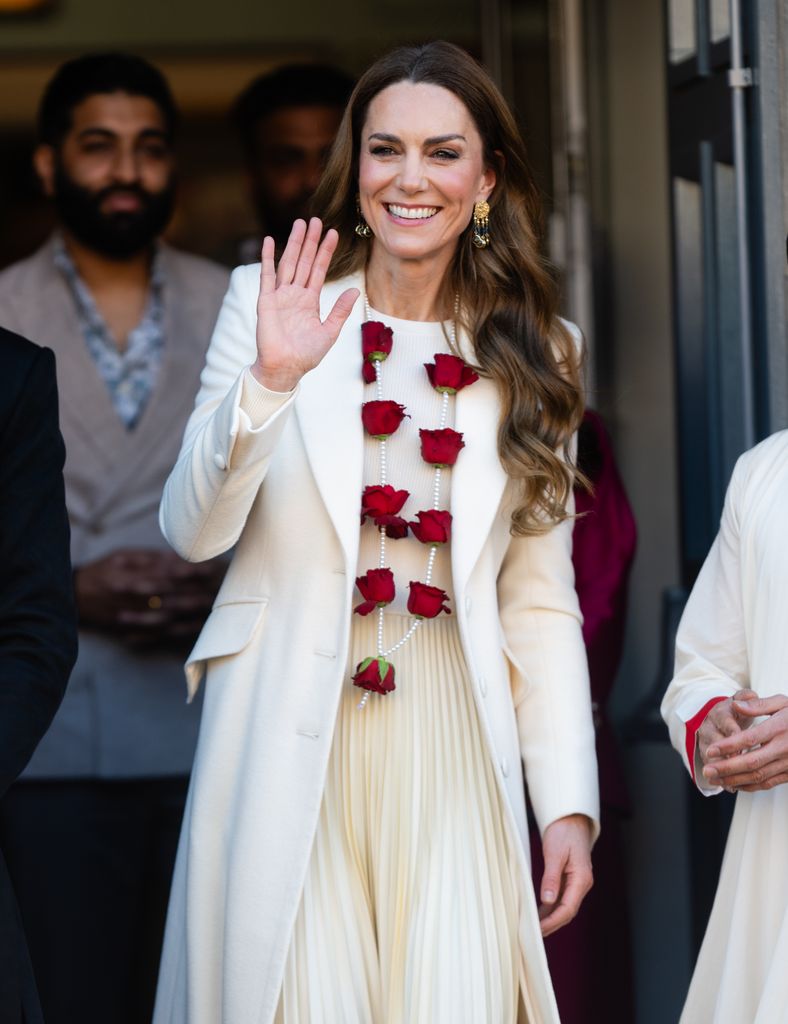 Catherine, princesse de Galles, visite la société Aakash Odedra 