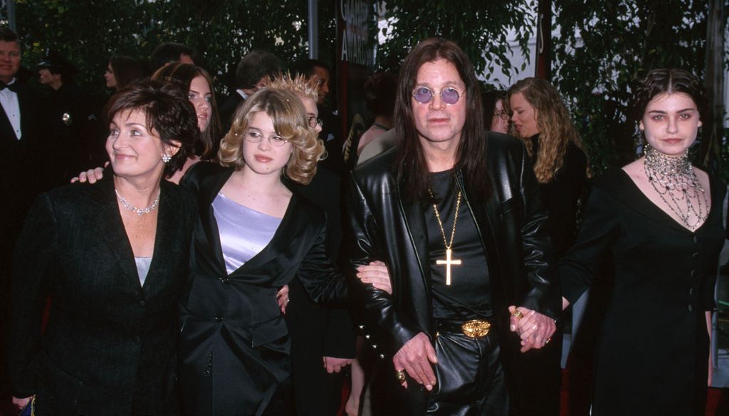 Ozzy et Sharon Osbourne et leurs filles Kelly et Aimee 