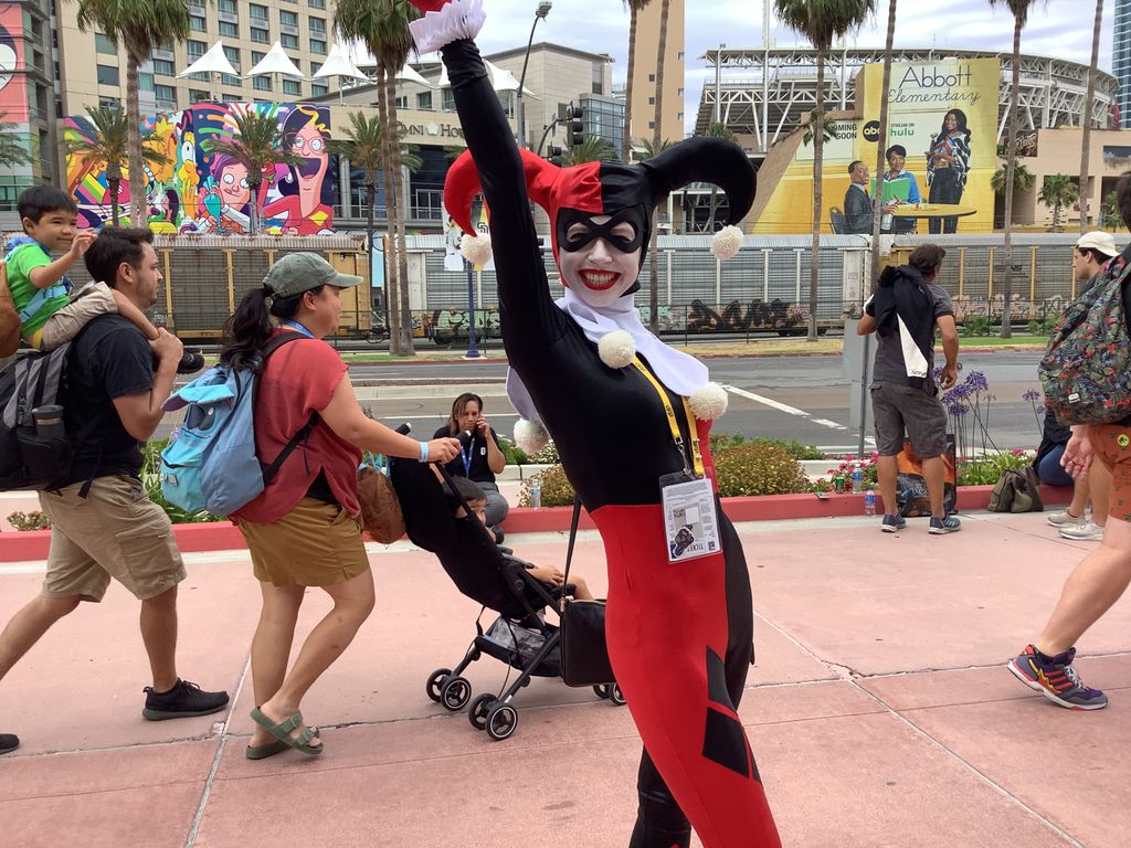 Claudia loves dressing up as 'badass' characters like Harley Quinn.