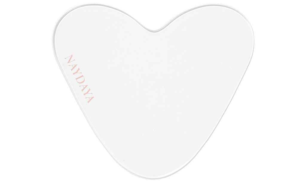heart shaped chest pad to reduce wrinkles