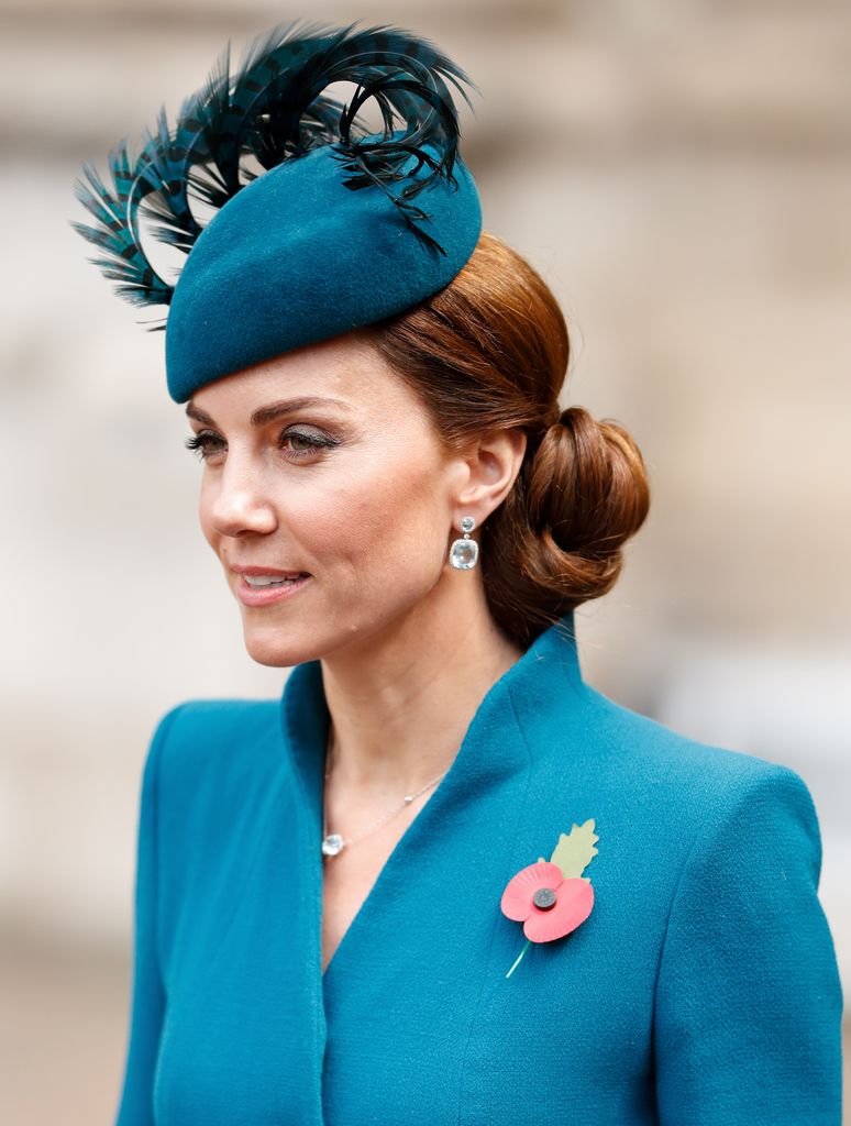 Kate Middleton no Serviço de Comemoração e Ação de Graças do Dia ANZAC na Abadia de Westminster em 25 de abril de 2019 em Londres, Inglaterra