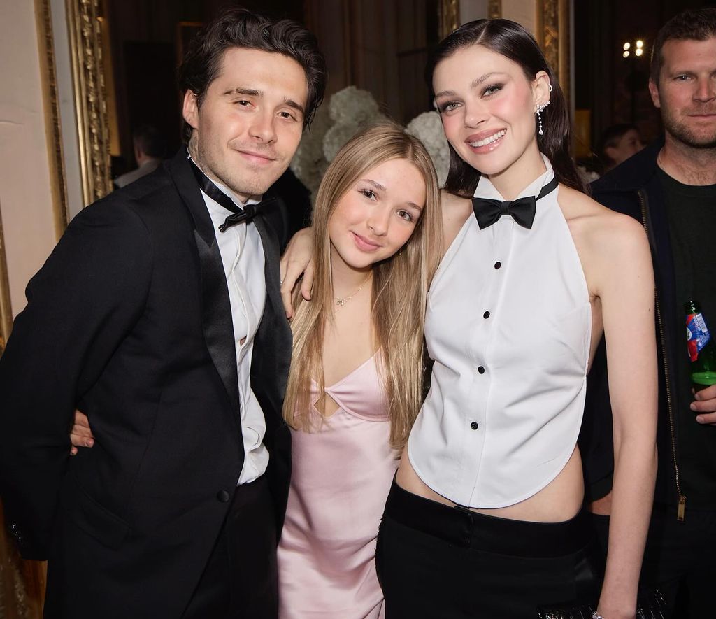 Brooklyn Beckham, Harper Beckham dan Nicola Peltz