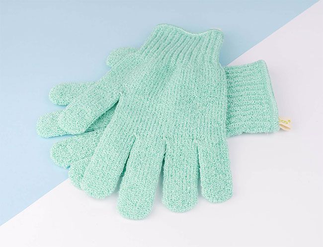 exfoliating gloves