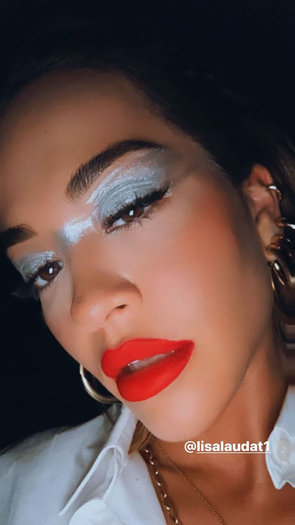 Rita shared her monobrow makeup look on Instagram
