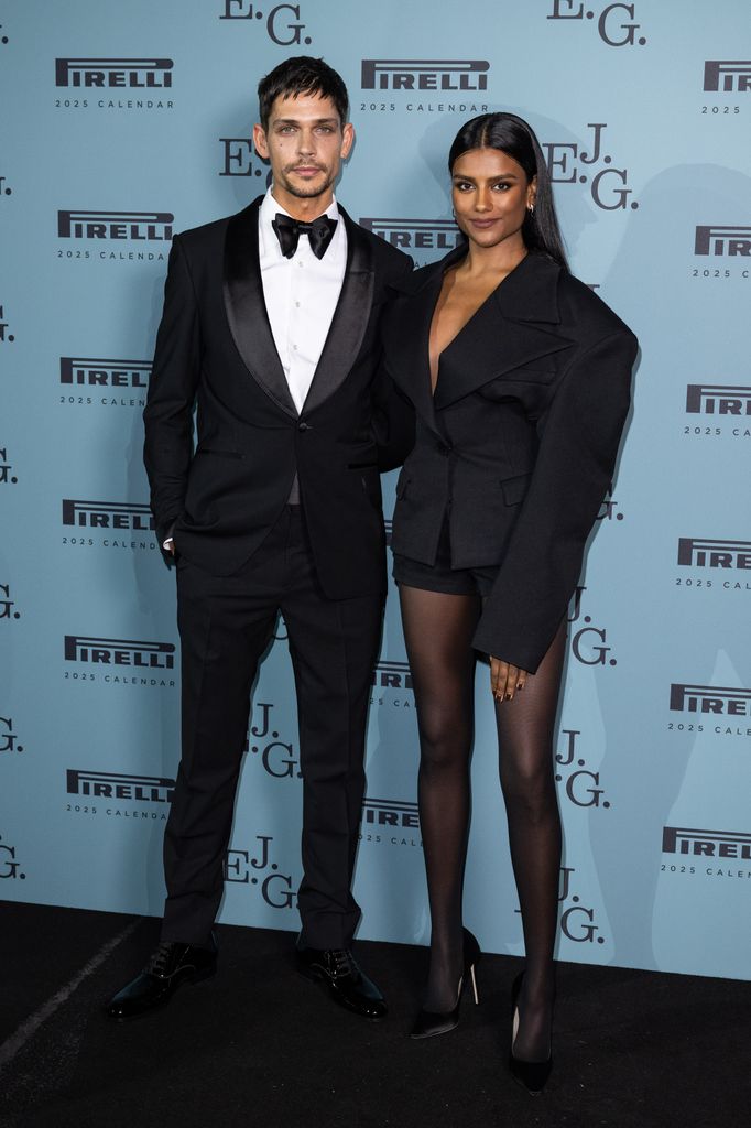 Simone posed with photographer Ethan James Green at the "2025 Pirelli Calendar VIP Gala" at the Natural History Museum 