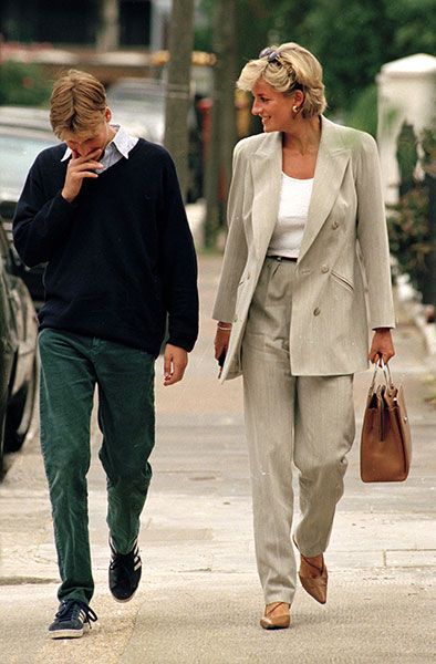 william diana walking together london august 1997