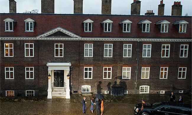 duke and duchess of cambridge kensington palace