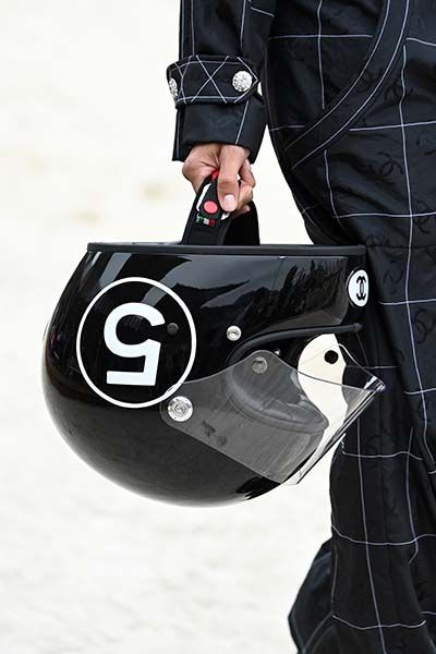 f1 helmet chanel cruise 2022 racing helmet logo
