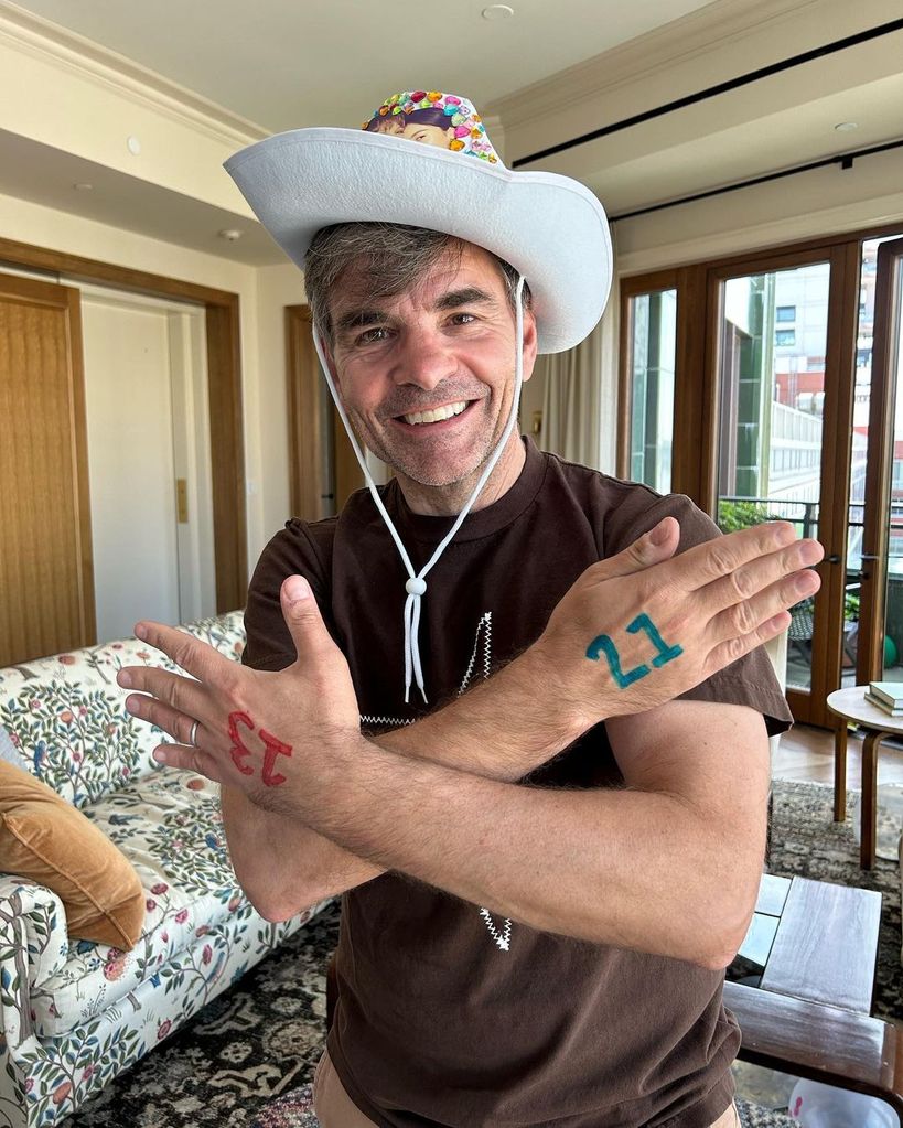 GMA's George Stephanopoulos getting ready for Taylor Swift's concert 