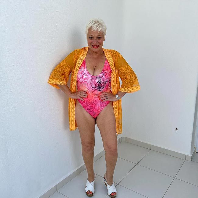 Loose Women's Denise Welch amazes in size 12 cut-out swimsuit from