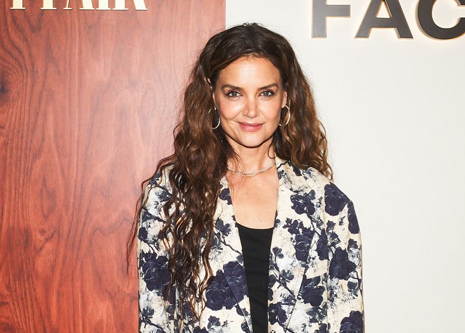 Katie Holmes Poker Face season two