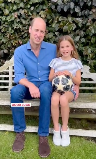 prince william and princess charlotte on wooden bench