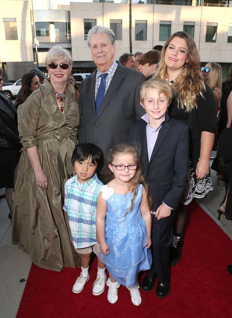  Melinda Ledbetter and Brian Wilson with children (left to right) Dash Wilson, Dakota Wilson, Dillon Wilson and Daria Wilson