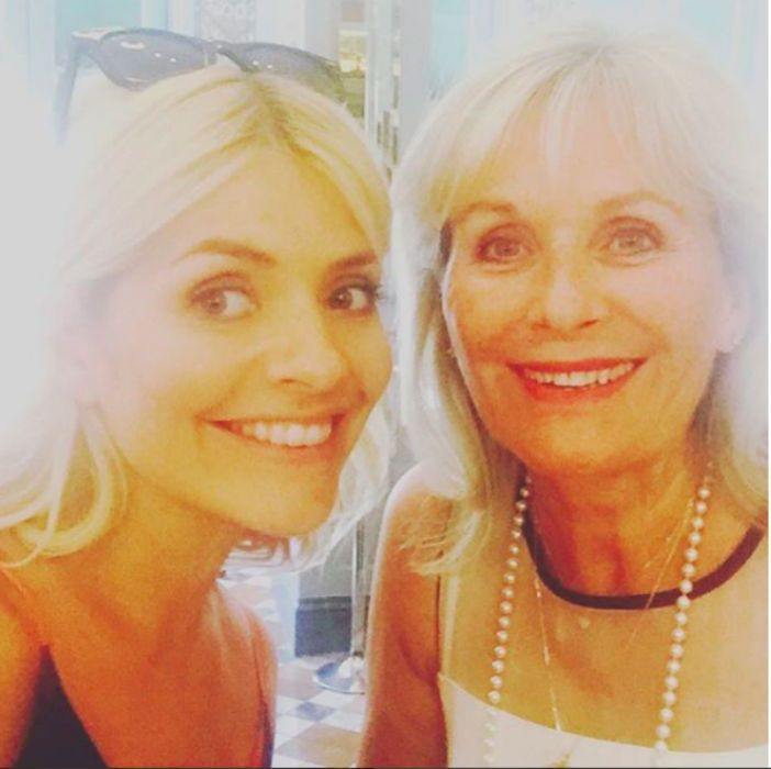 holly willoughby mum mothrs day