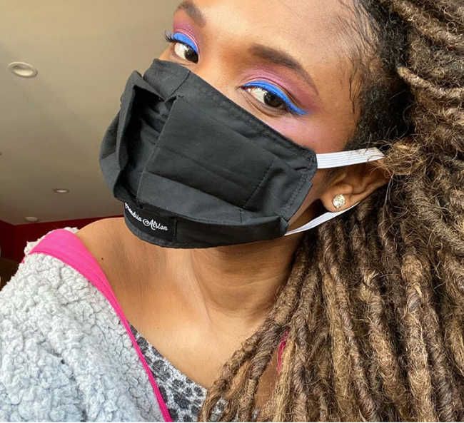 jennifer hudson black etsy face mask covering celebrities
