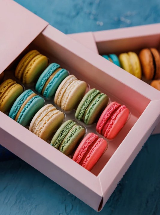 Macaron gift box