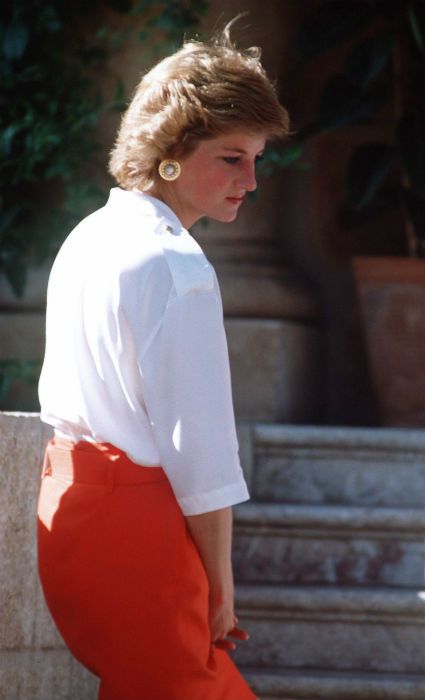 princess diana white shirt