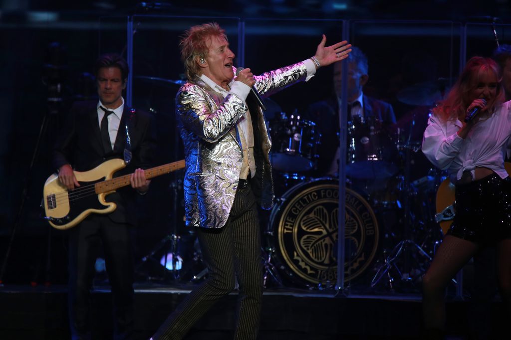 Rod Stewart performs in concert at Coliseo Jose Miguel Agrelot on February 10, 2023 