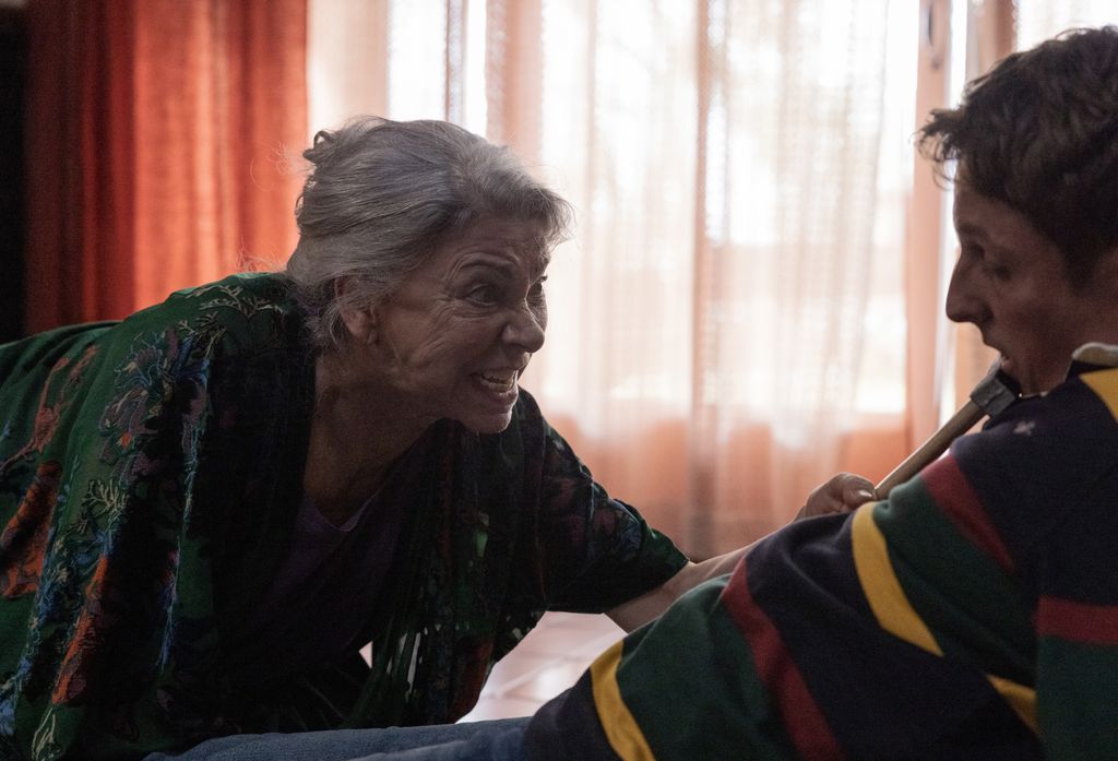 Kiti Manver as Isabel and Carlos Scholz as BeltrÃ¡n 