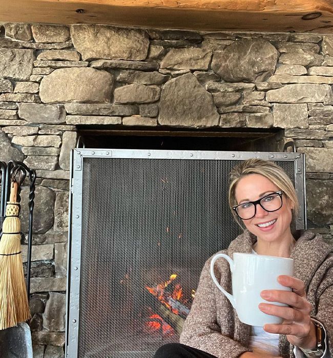 amy robach fireplace house