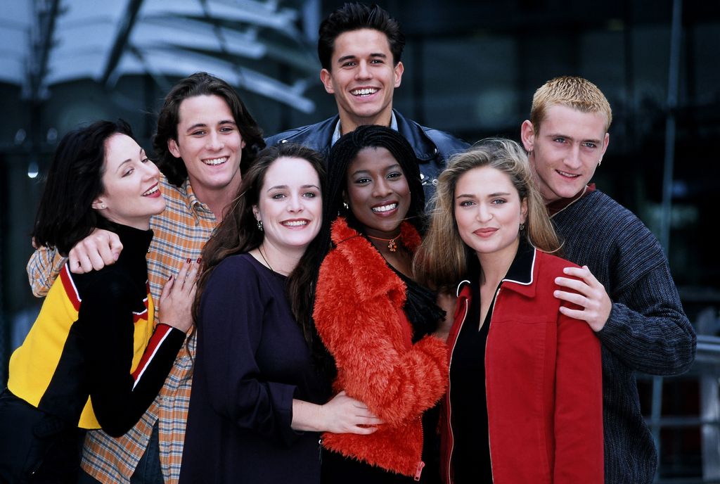 Lisa Williamson, Nick Pickard, Brett O'Brien, Jeremy Edwards, Yasmin Bannerman, Shebah Ronay and Will Mellor - Hollyoaks Cast 1995
