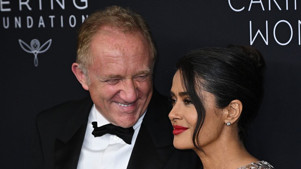 Salma Hayek and François-Henri Pinault in black tie outfits. 