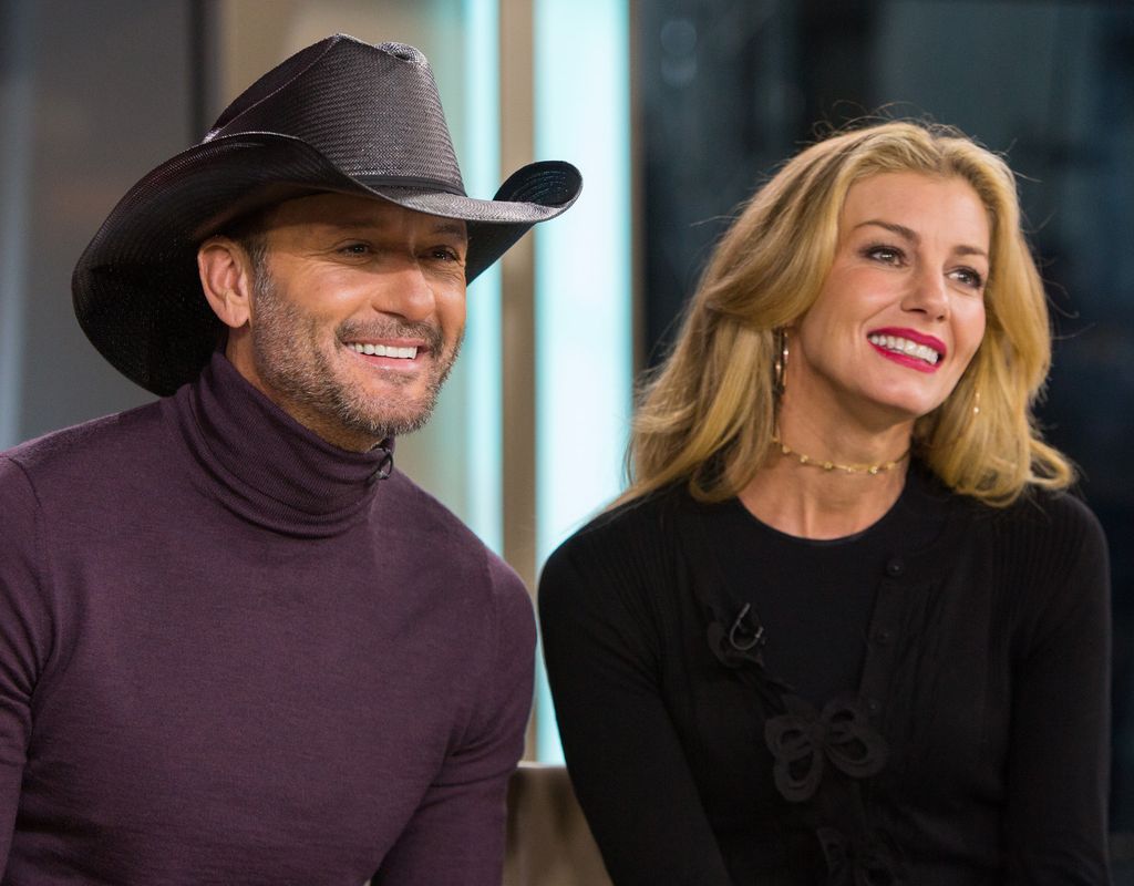 Tim McGraw and Faith Hill smiling on the Today show