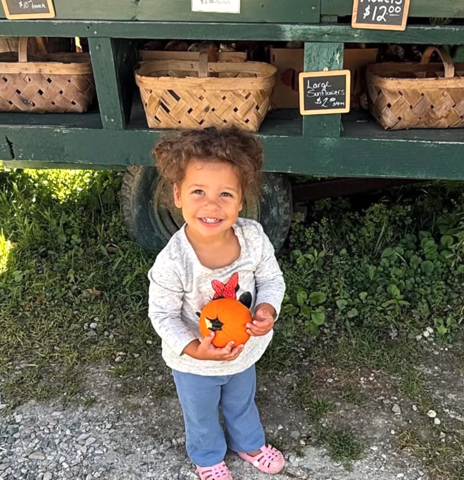 Al's granddaughter Sky