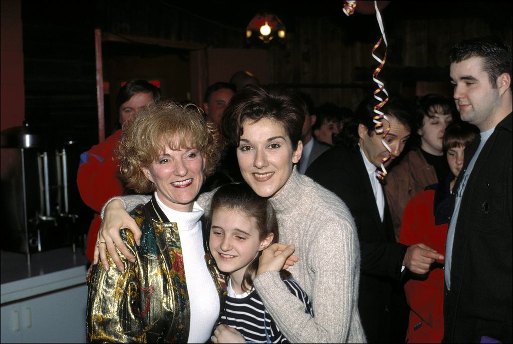 celine dion and sister claudette 1995