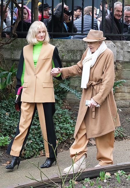 Kate Moss Honors Vivienne Westwood in 5-Inch Heels at Memorial Service –  Footwear News