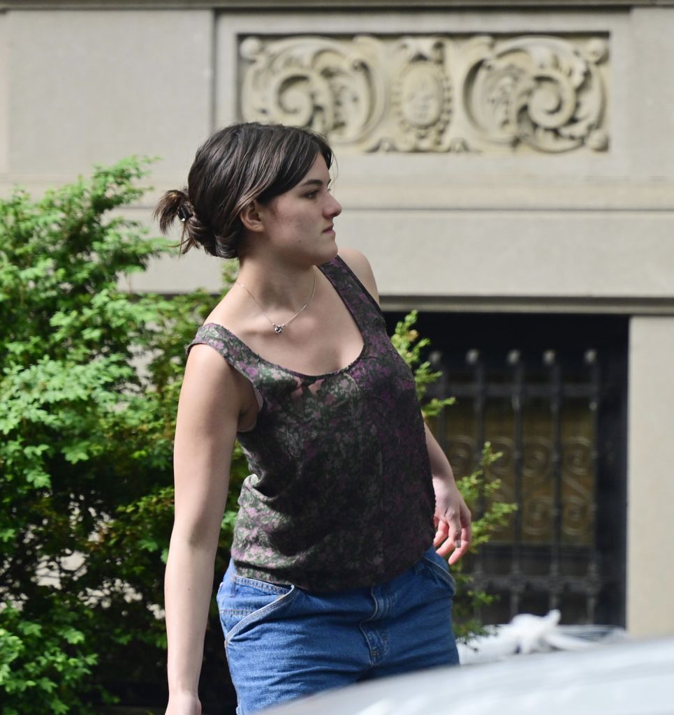 Suri Cruise is pictured outside NYC apartment