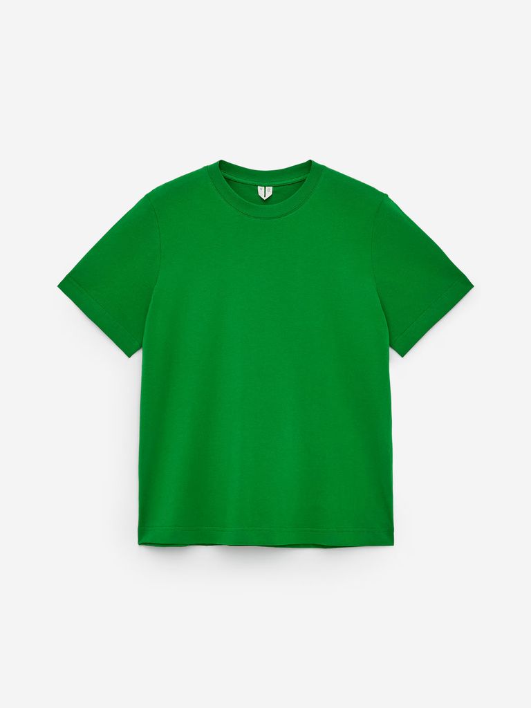 Gambar produk t-shirt hijau 
