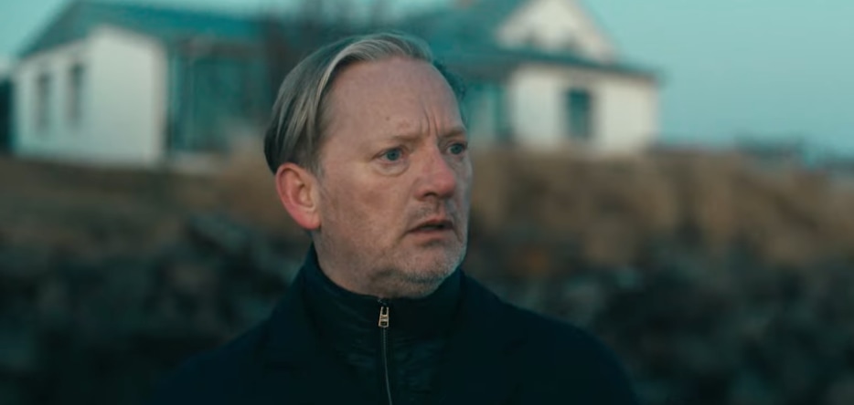 gros plan, homme, dehors, côté, maison