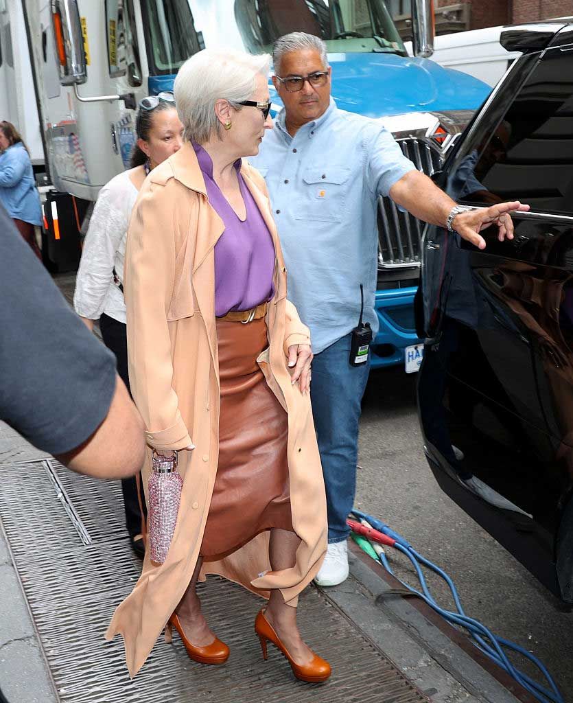 Meryl Streep on set of the devil wears prada 2