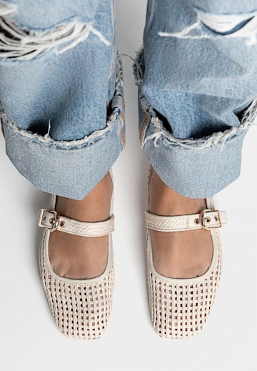 Mesh Ballerinas With Buckles